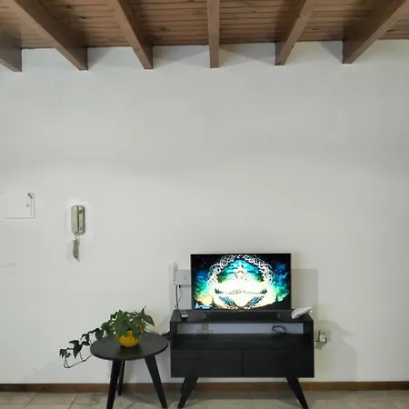 Comodo Departamento 2 Ambientes Guaymallen Exterior photo
