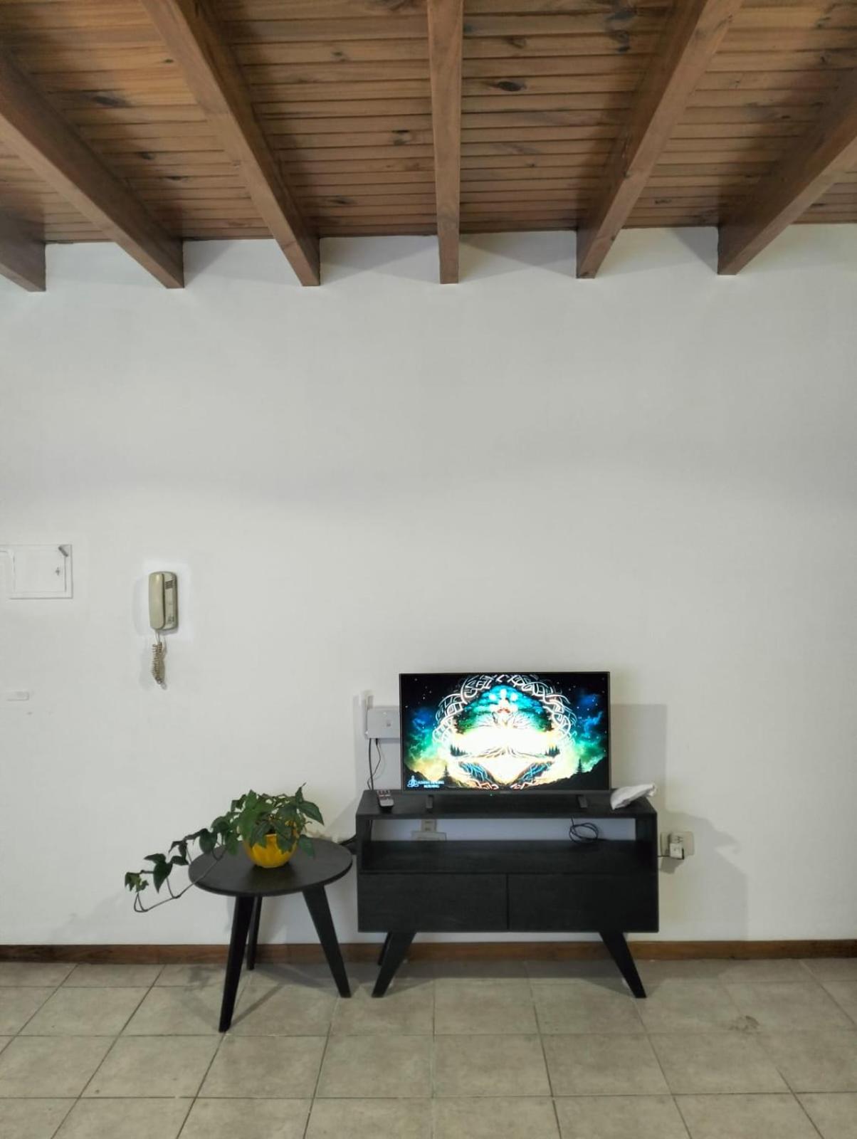 Comodo Departamento 2 Ambientes Apartment